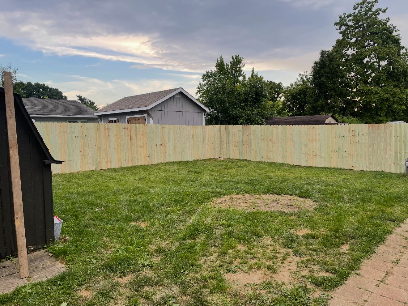 150 feet of new 6-foot wood privacy fence completed in 2 days